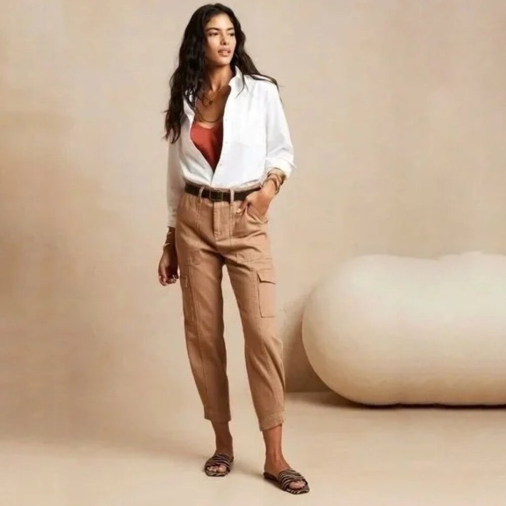 Banana Republic Factory | High Rise Tapered Utility Pants in Iced Latte Size 14